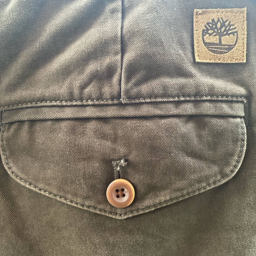 TIMBERLAND Men's Dark Brown Flat-front Khaki Pants Size 36x32 NWT - Picture 8 of 11
